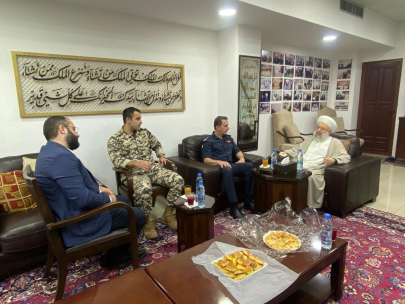 سماحة الشيخ ماهر  حمود يستقبل العقيد علي حلاوي